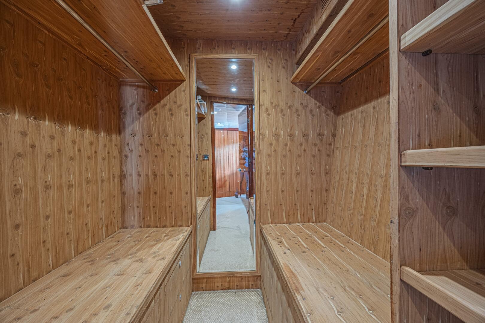 2010 Ocean Alexander 74 — photo 50