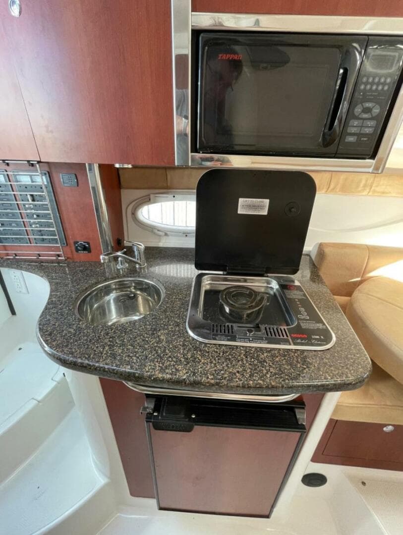 2007 Campion Allante 825 — photo 10