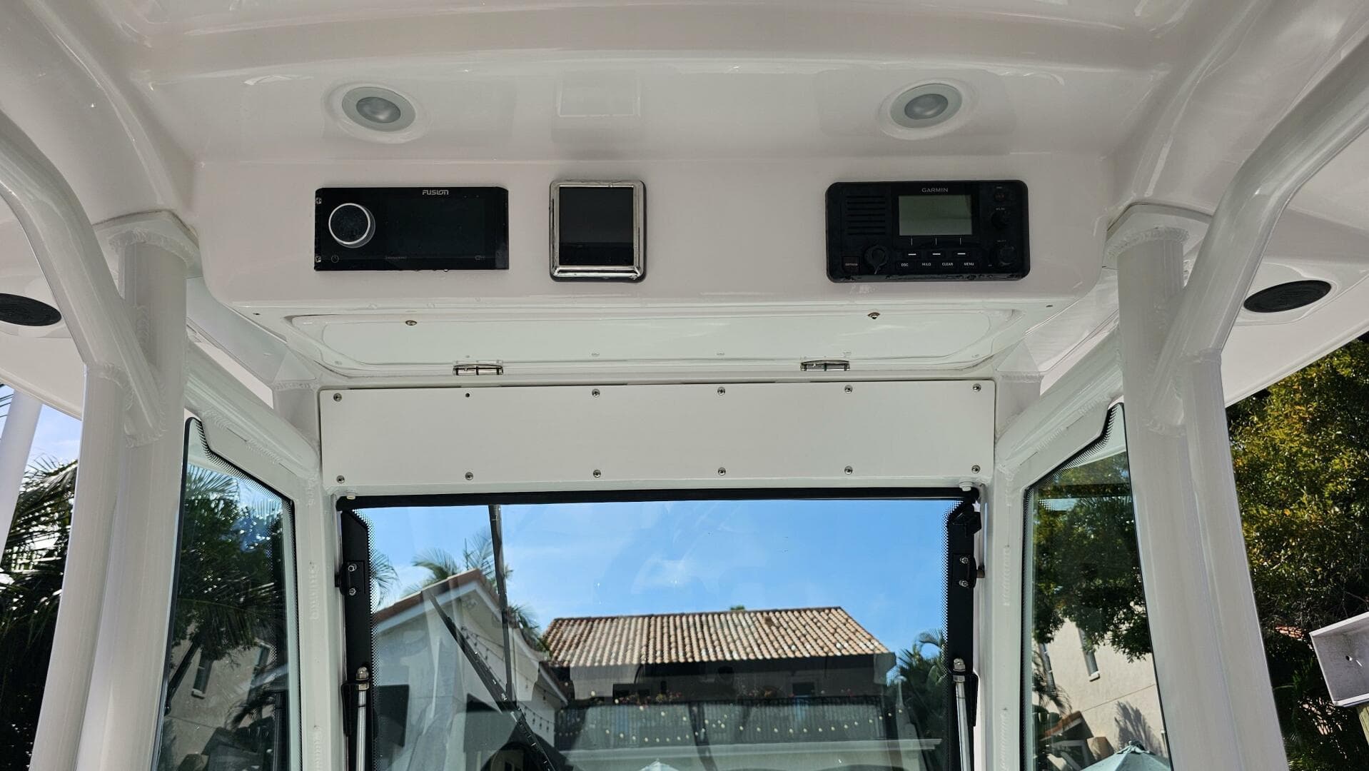 2021 Everglades 273 CC — photo 22