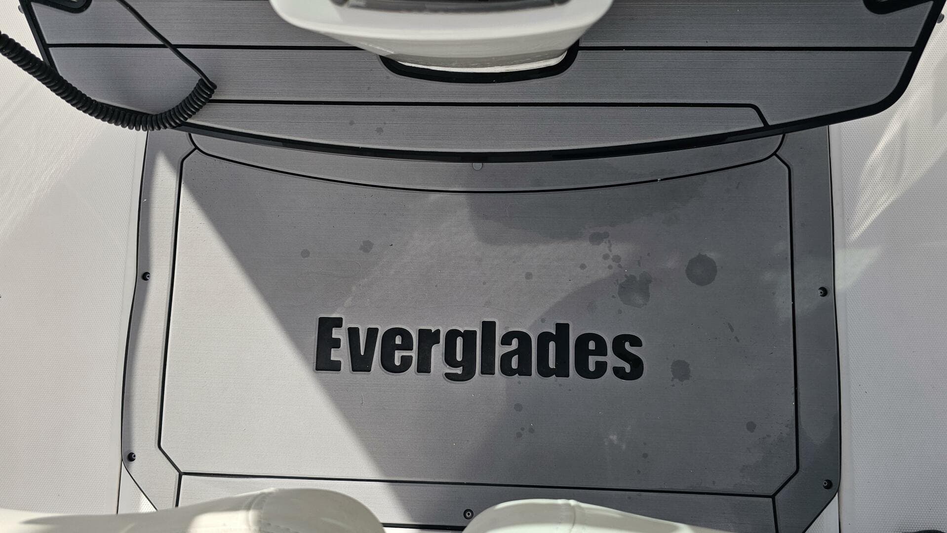 2021 Everglades 273 CC — photo 21