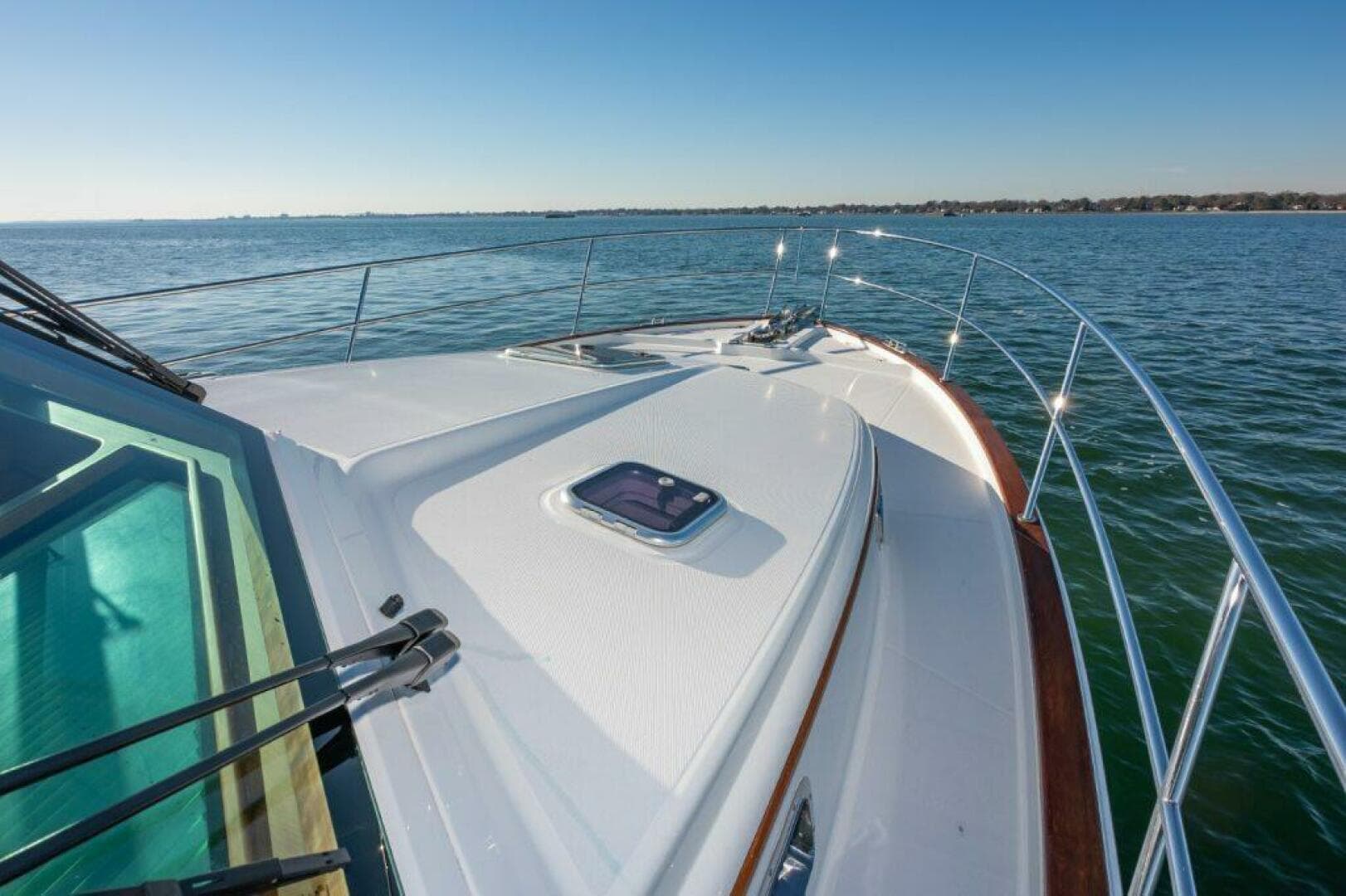 2024 Sabre 43 Salon Express — photo 14