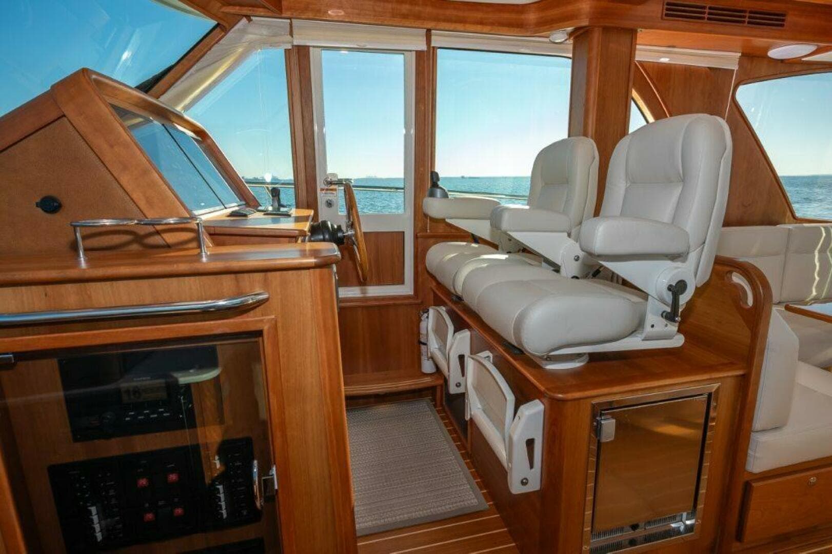 2024 Sabre 43 Salon Express — photo 26