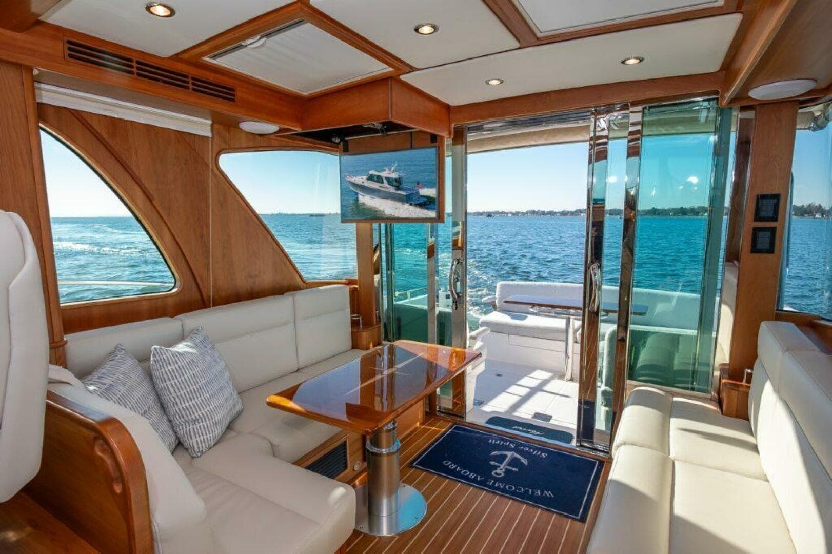 2024 Sabre 43 Salon Express — photo 22