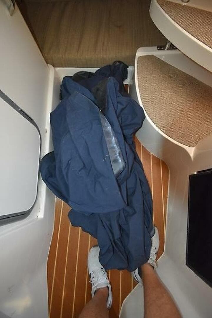 2008 Grady-White 305 Express — photo 47