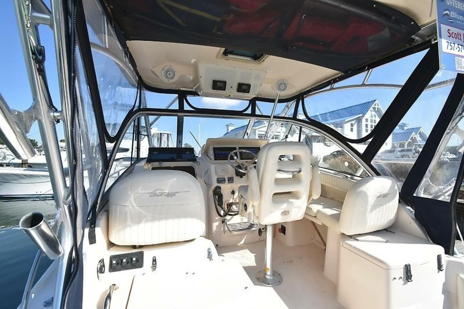 2008 Grady-White 305 Express — photo 24