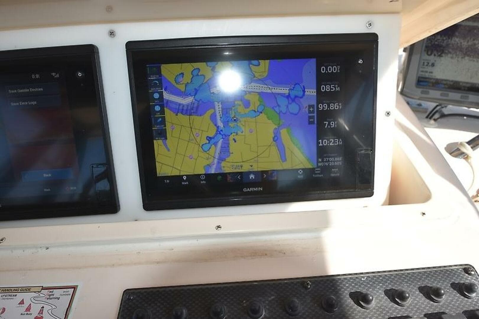 2008 Grady-White 305 Express — photo 29