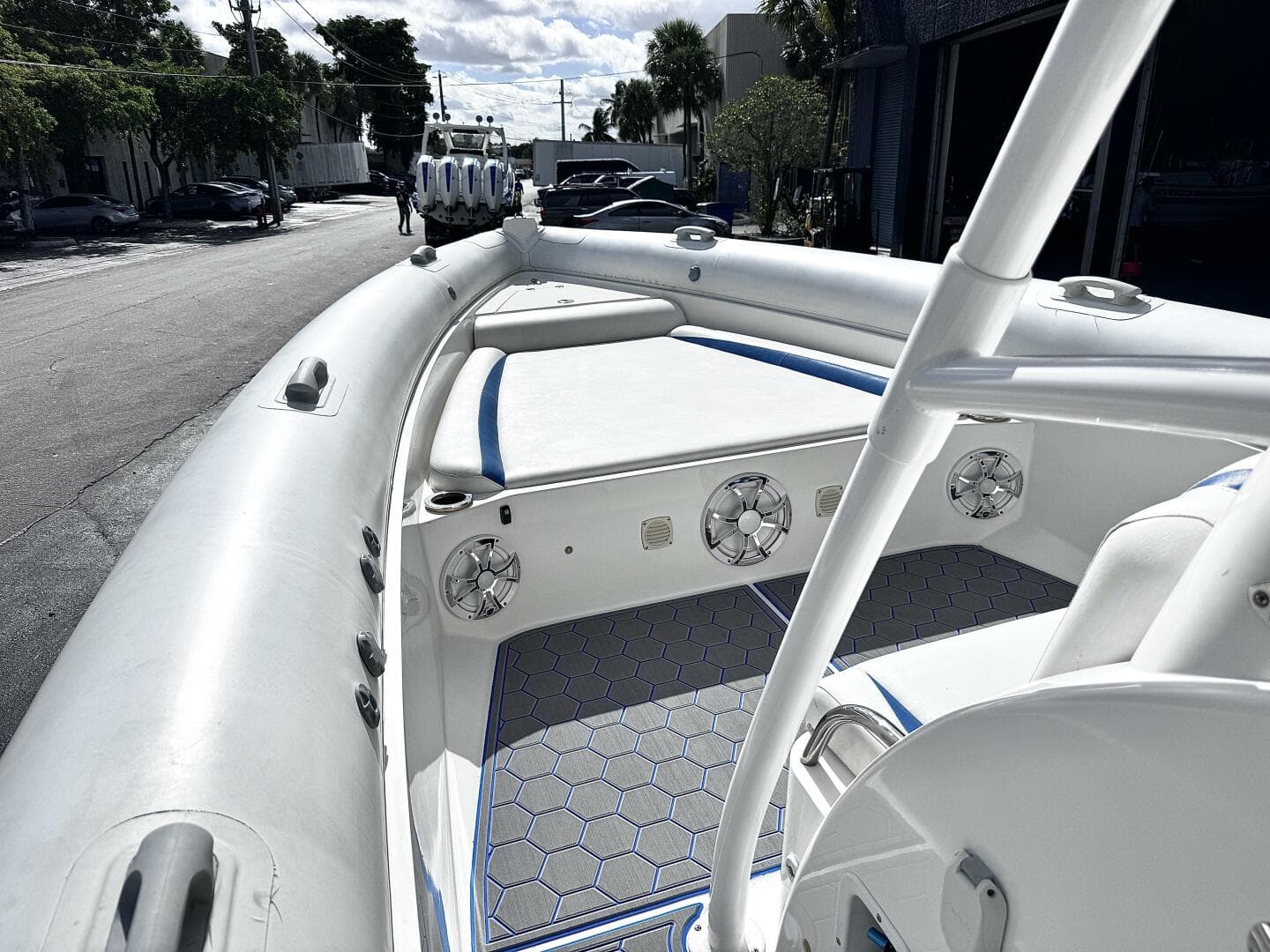 2014 Airship — photo 8