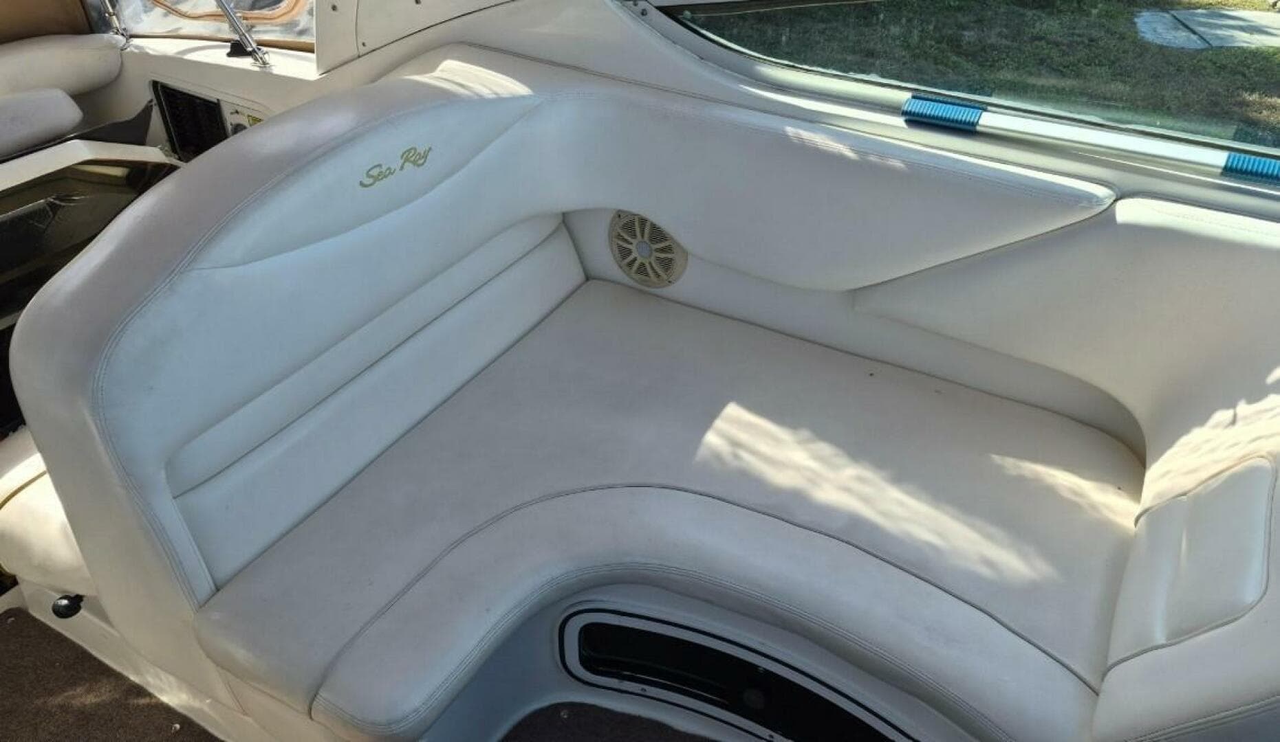 2001 Sea Ray — photo 13