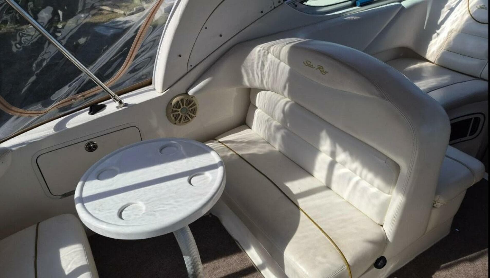 2001 Sea Ray — photo 12