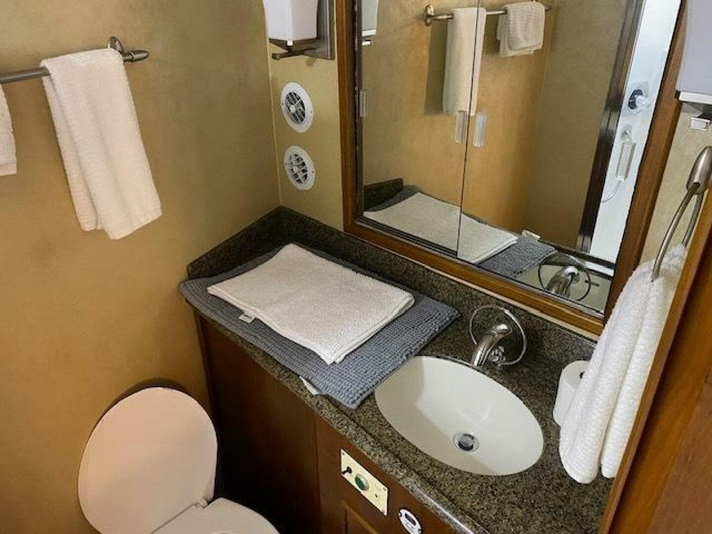 1989 Buddy Davis — photo 22