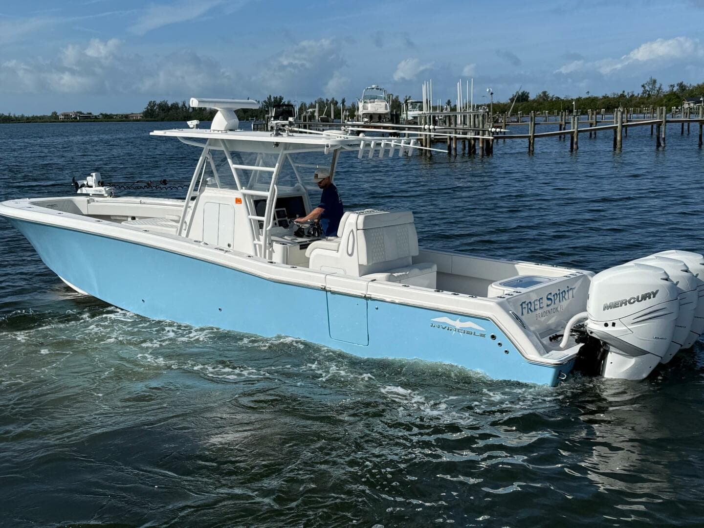 2021 Invincible 36 — photo 16