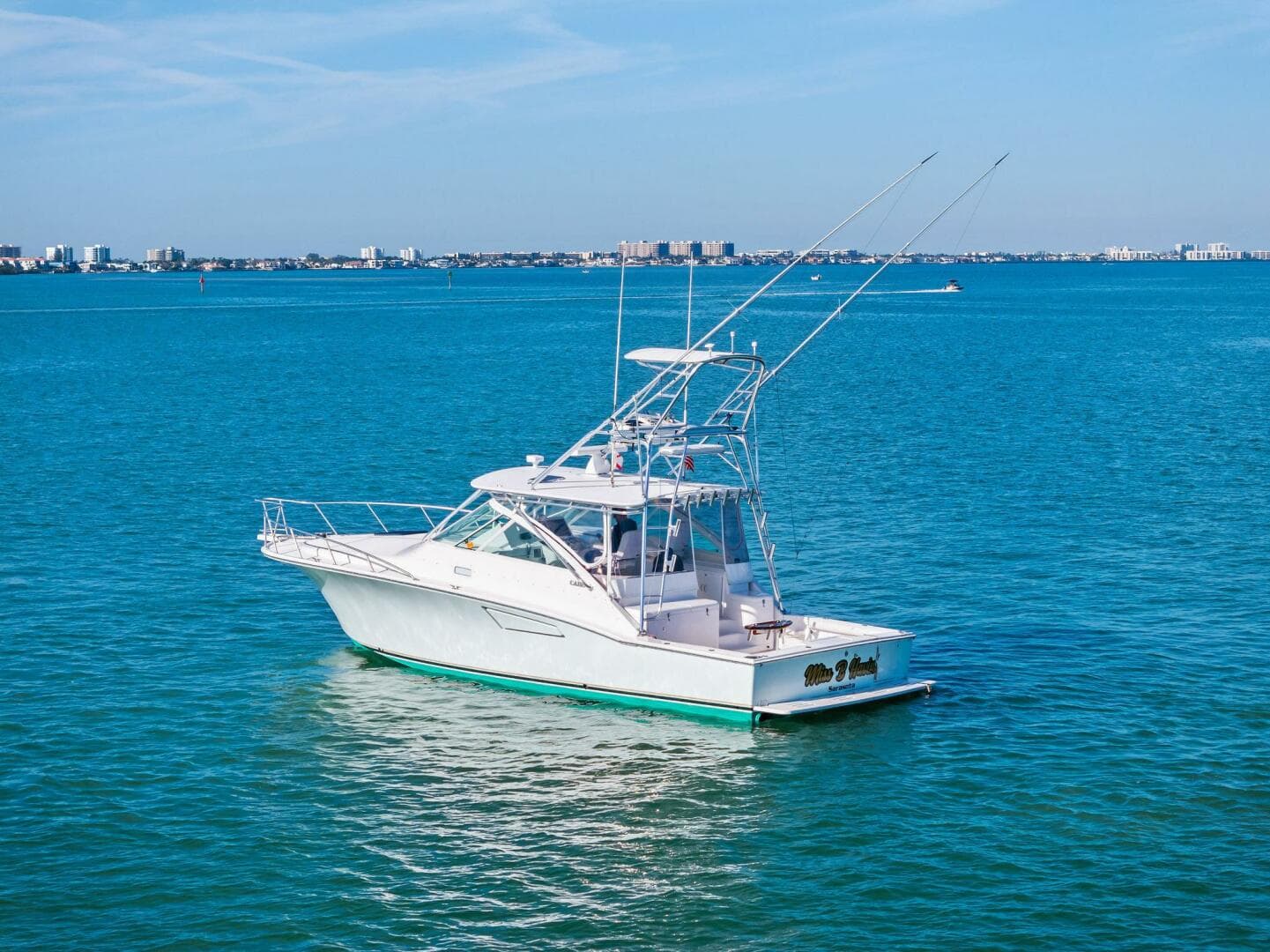 2005 Cabo 40 Express — photo 73