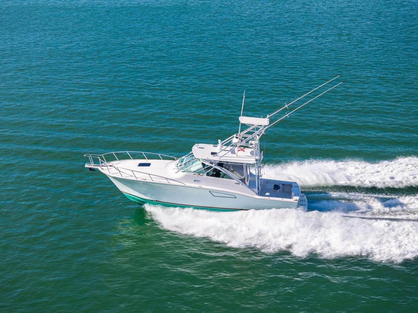 2005 Cabo 40 Express — photo 76