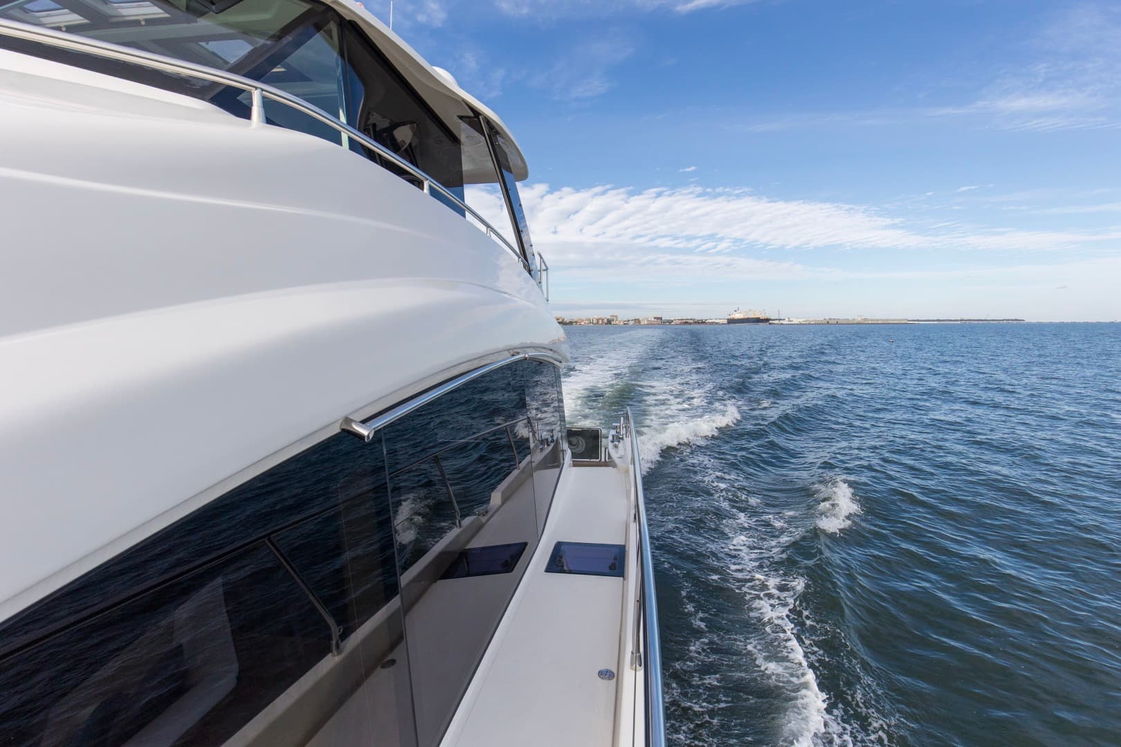 2022 Aquila 54 — photo 55