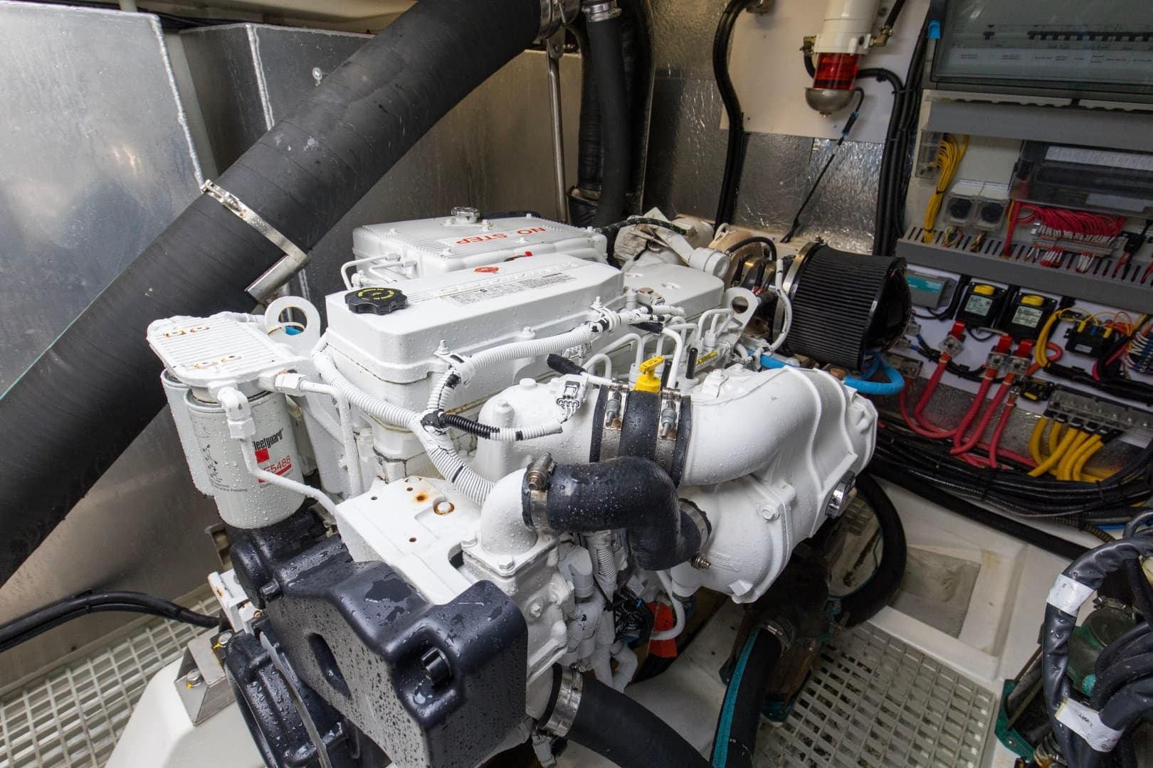 2022 Aquila 54 — photo 44