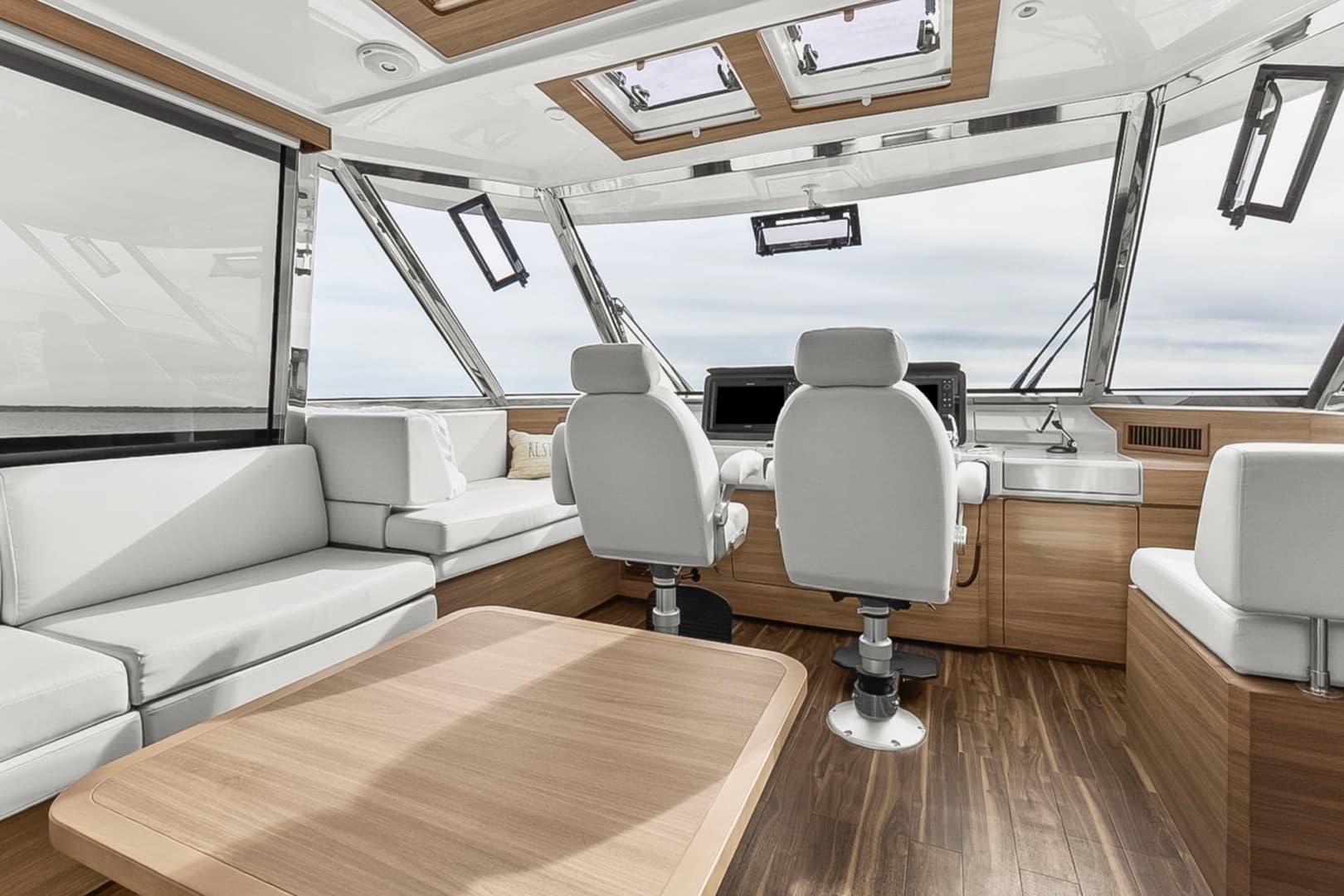 2022 Aquila 54 — photo 59