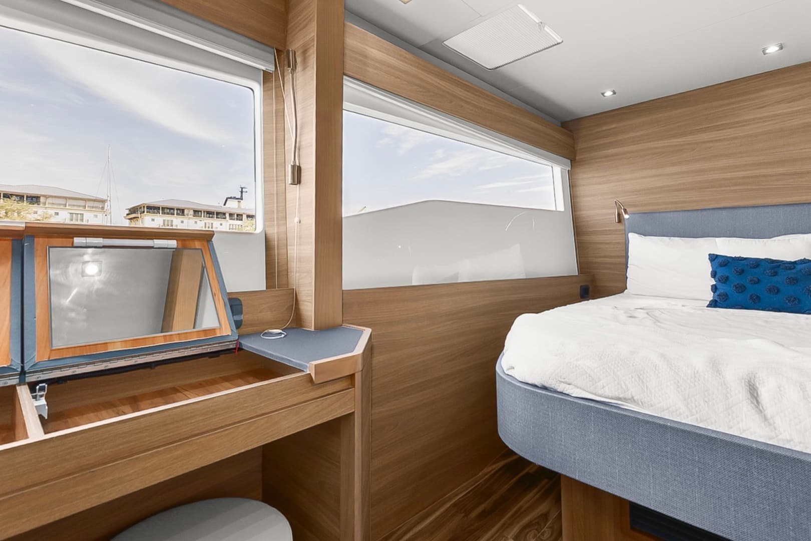 2022 Aquila 54 — photo 22