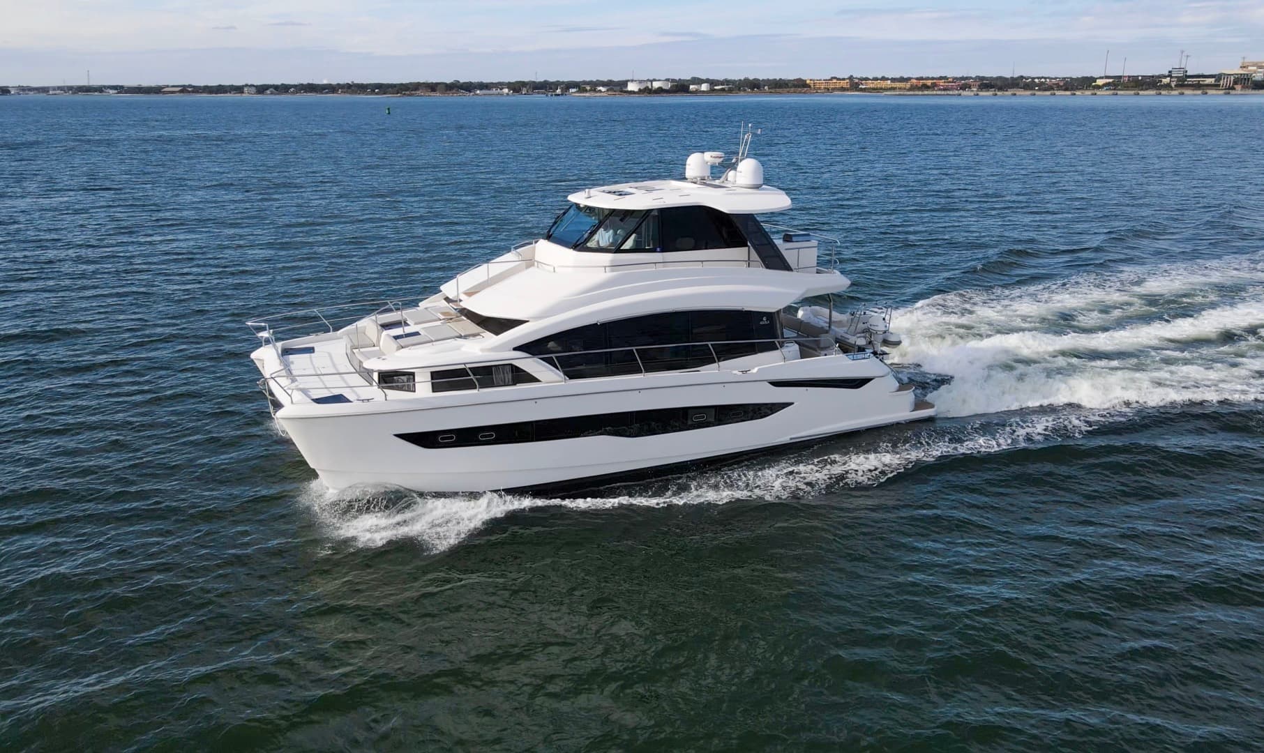 2022 Aquila 54 — photo 96