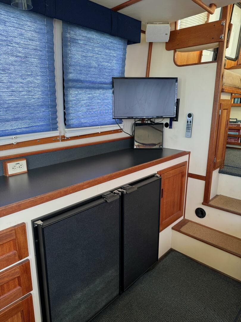 2000 Nordic Tugs 32 — photo 17