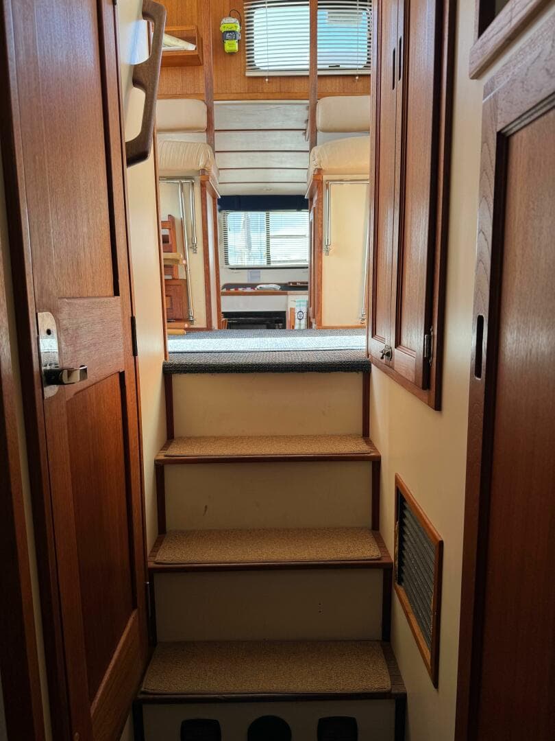 2000 Nordic Tugs 32 — photo 30