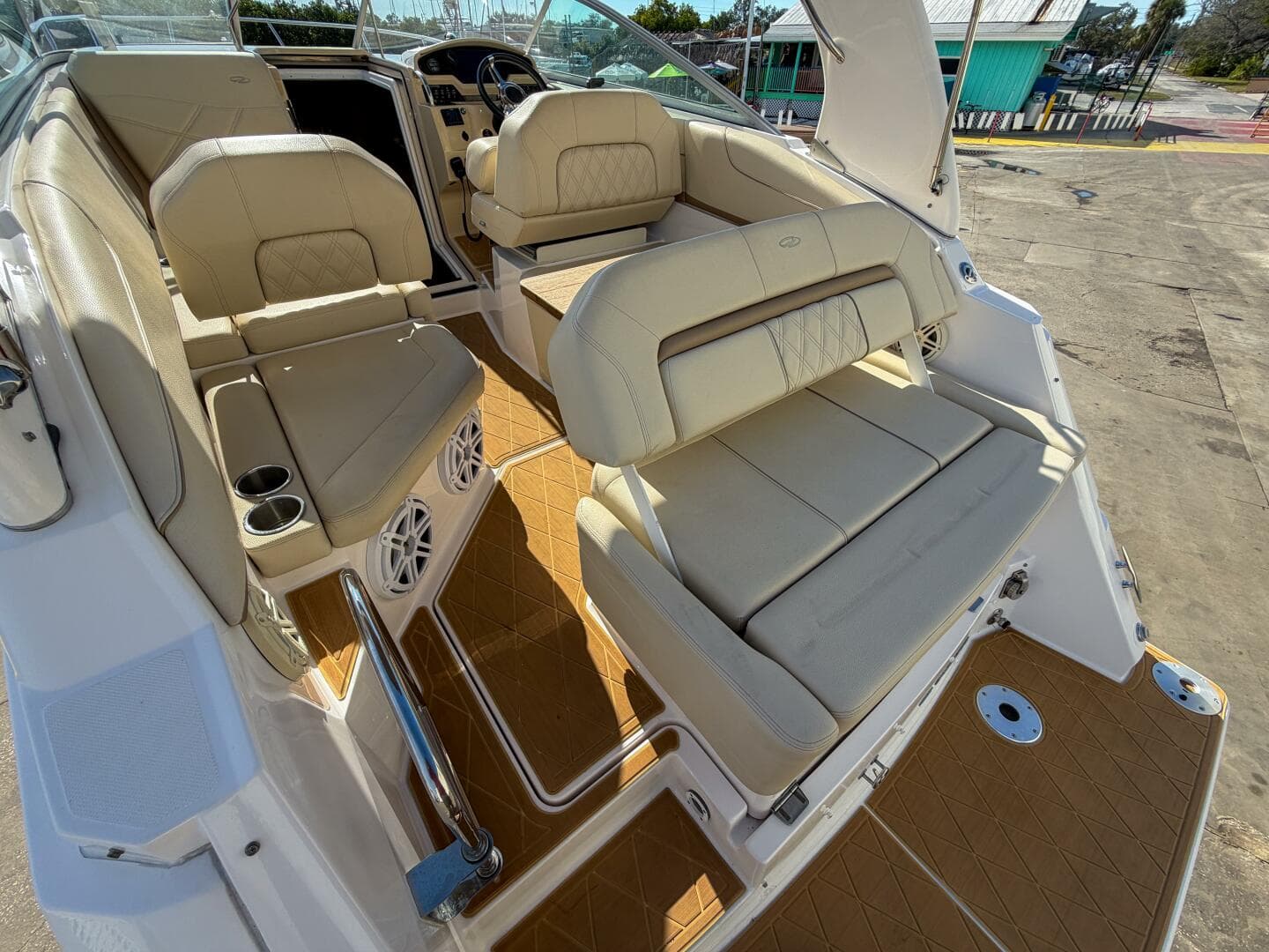 2020 Regal 26 Express — photo 25