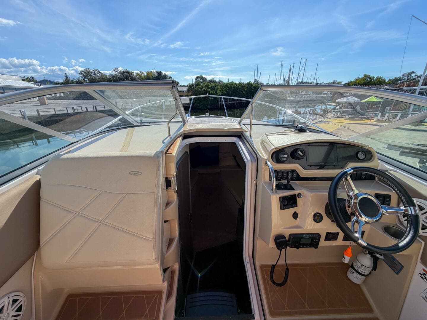 2020 Regal 26 Express — photo 18