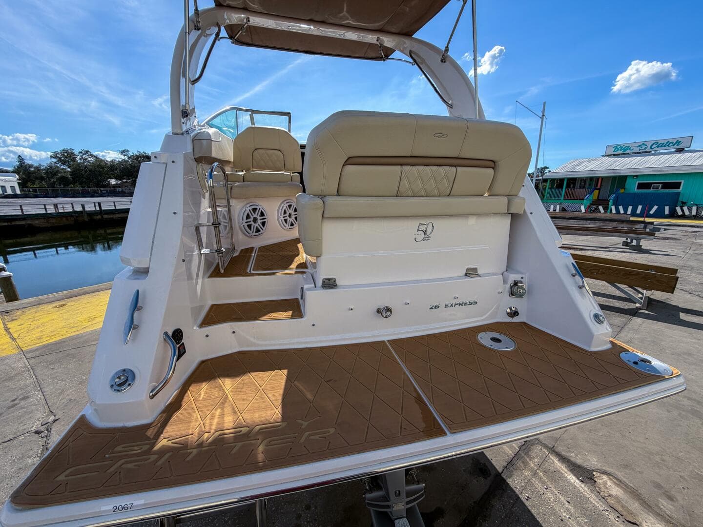 2020 Regal 26 Express — photo 26