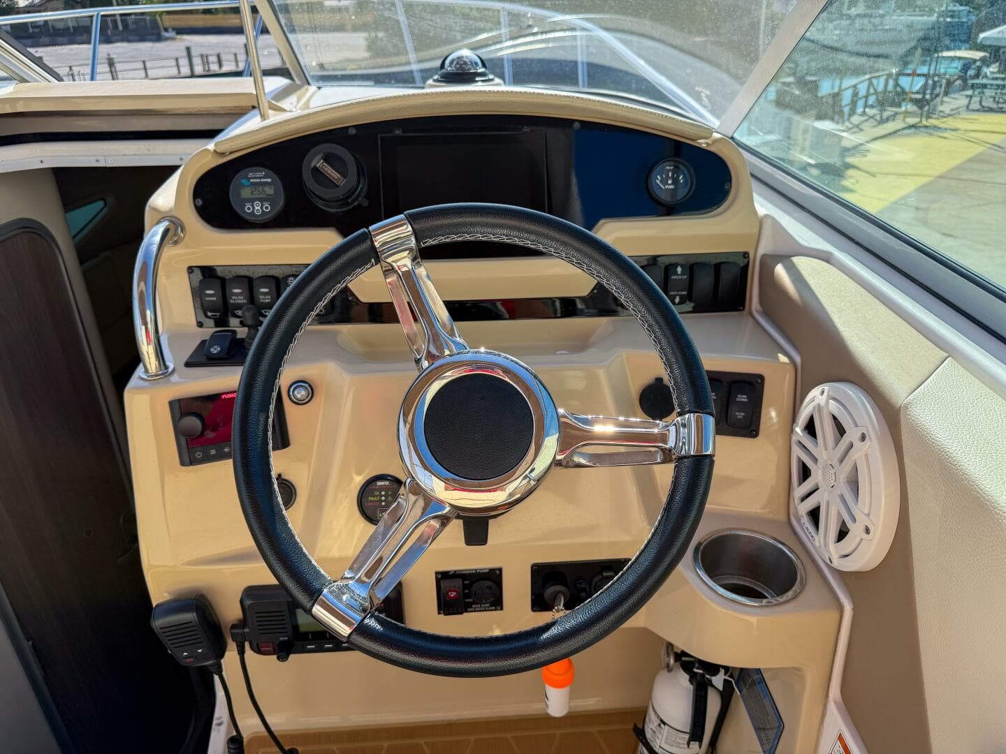 2020 Regal 26 Express — photo 20