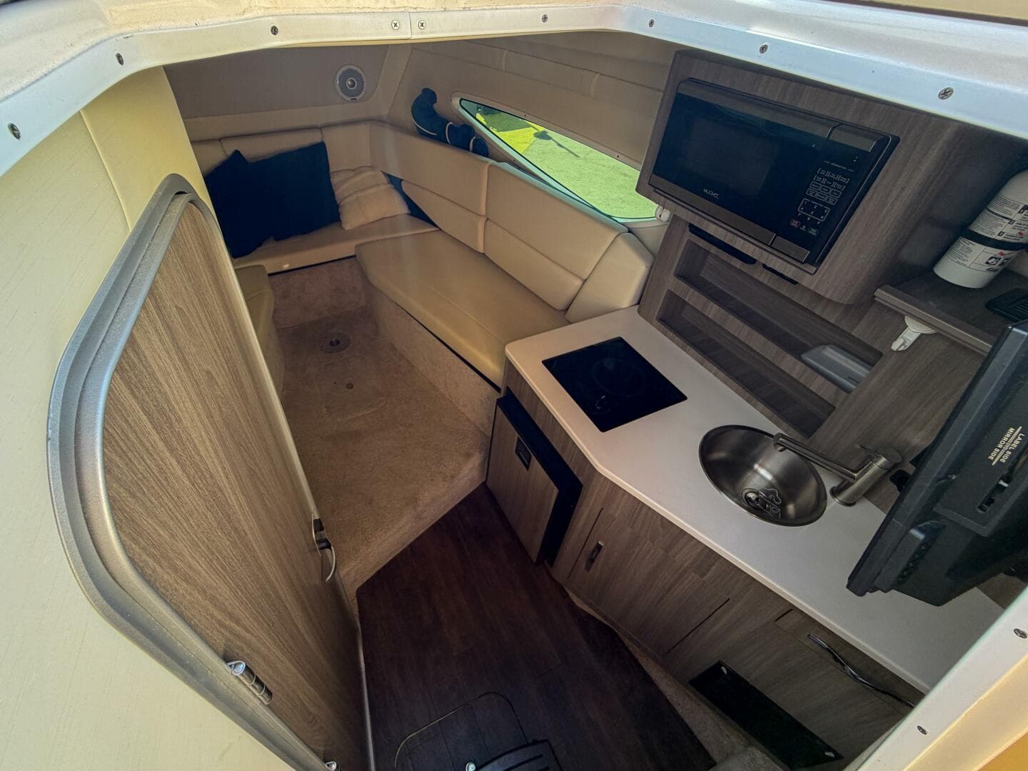 2020 Regal 26 Express — photo 3