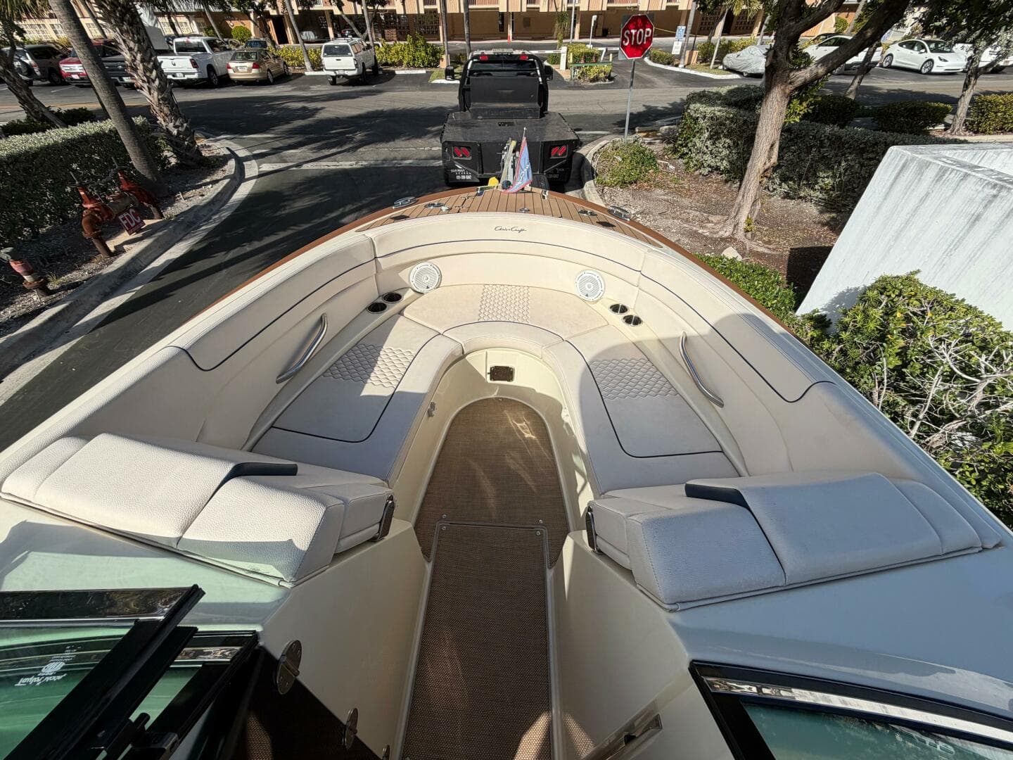 2023 Chris-Craft 28 Launch GT — photo 14