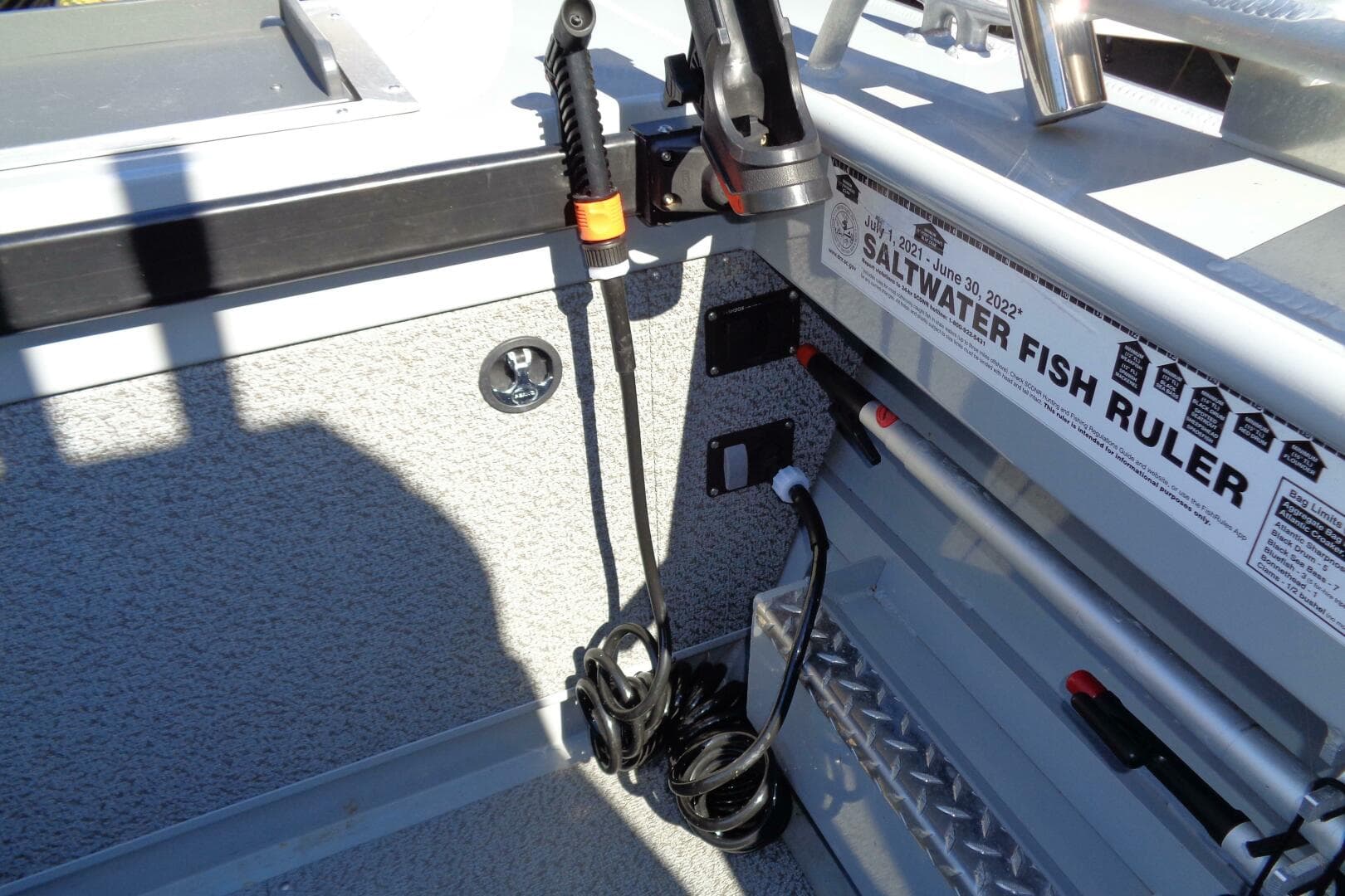 2022 Hewes 210 Sea Runner Et HT — photo 33