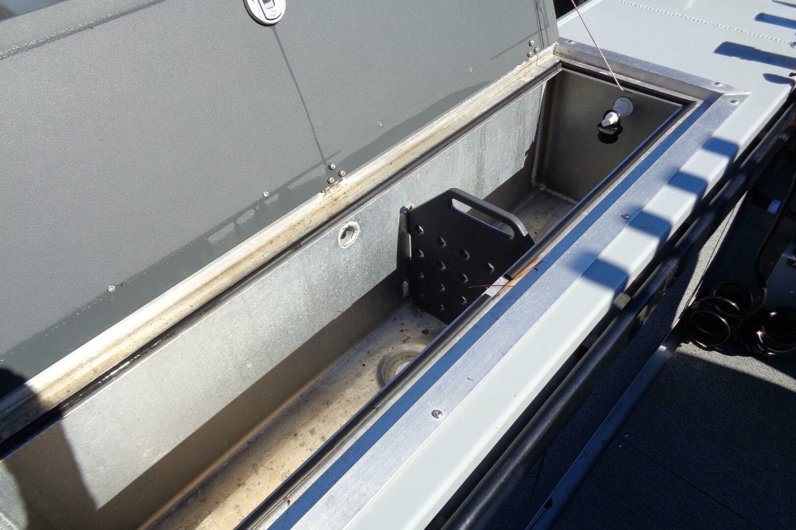 2022 Hewes 210 Sea Runner Et HT — photo 30