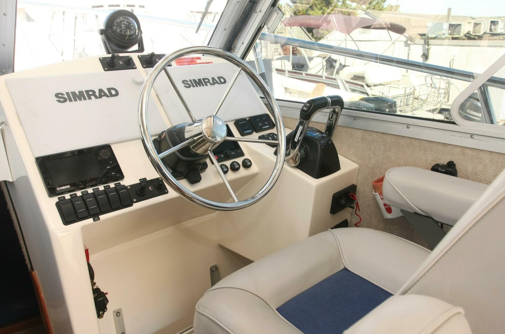 2017 Osprey Pilothouse 30 Fisherman — photo 10