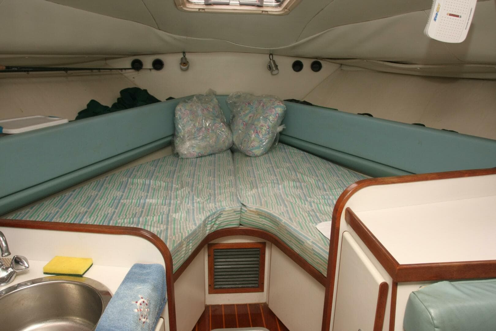 2017 Osprey Pilothouse 30 Fisherman — photo 17