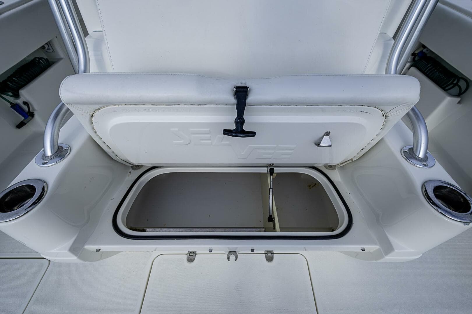 2014 Seavee 390B — photo 14