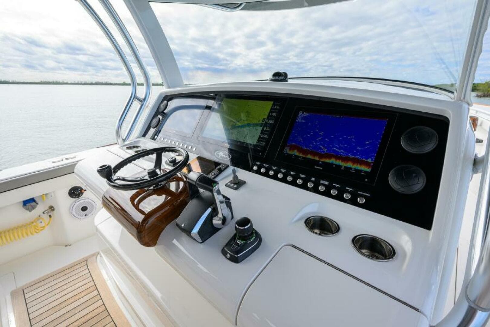 2022 Valhalla Boatworks V-46 — photo 12