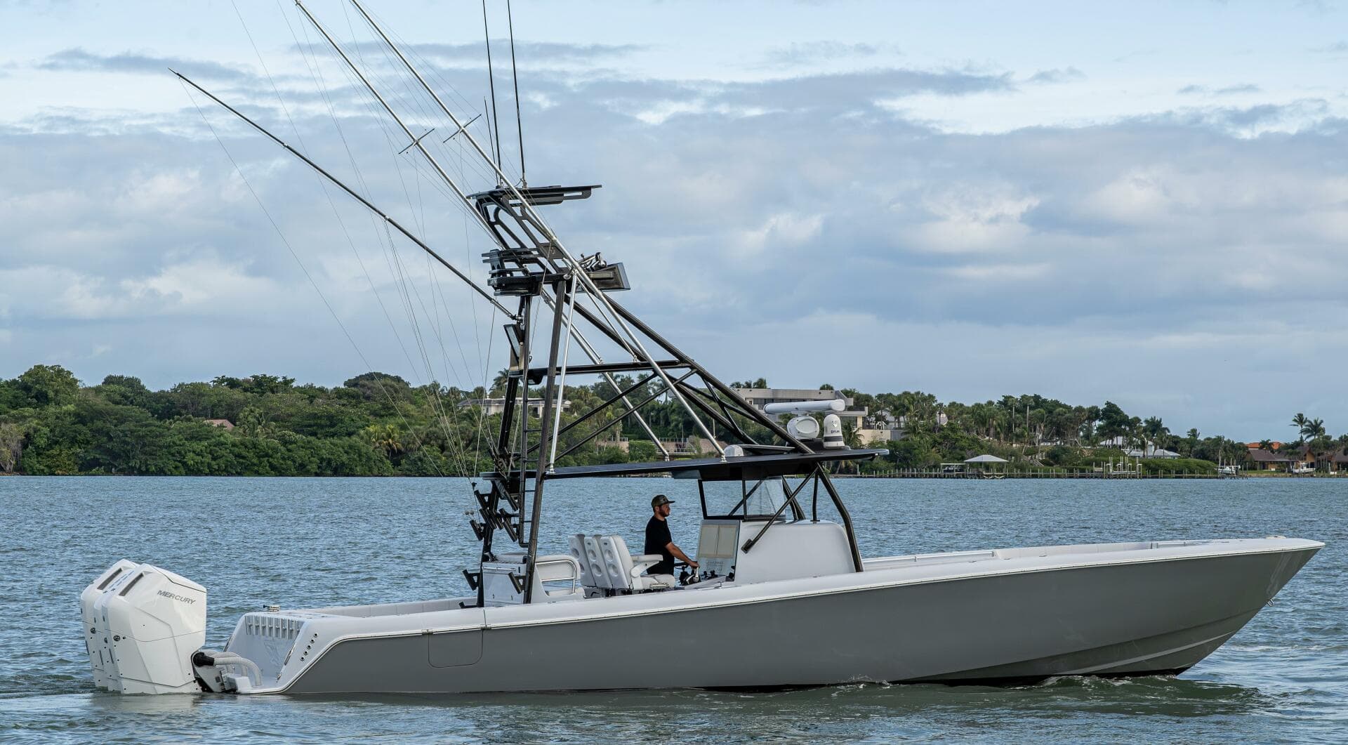 2024 Contender 44 ST — photo 26