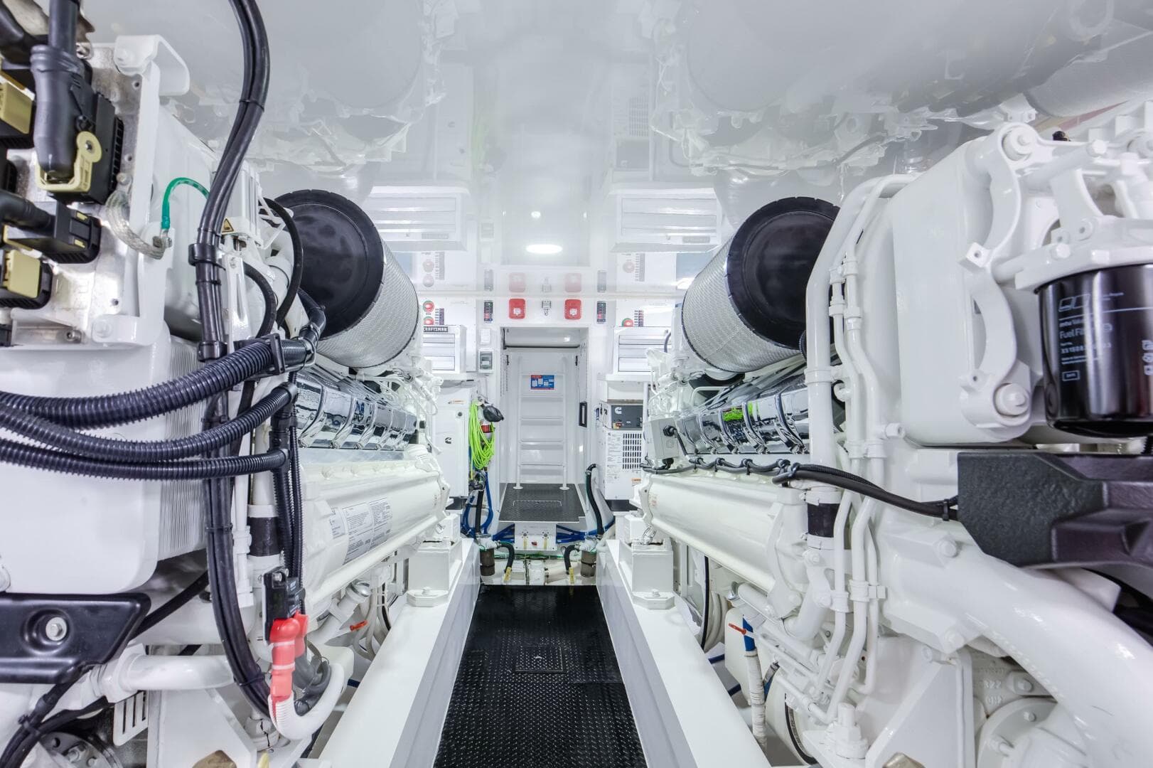 2024 Viking 68 Convertible — photo 52