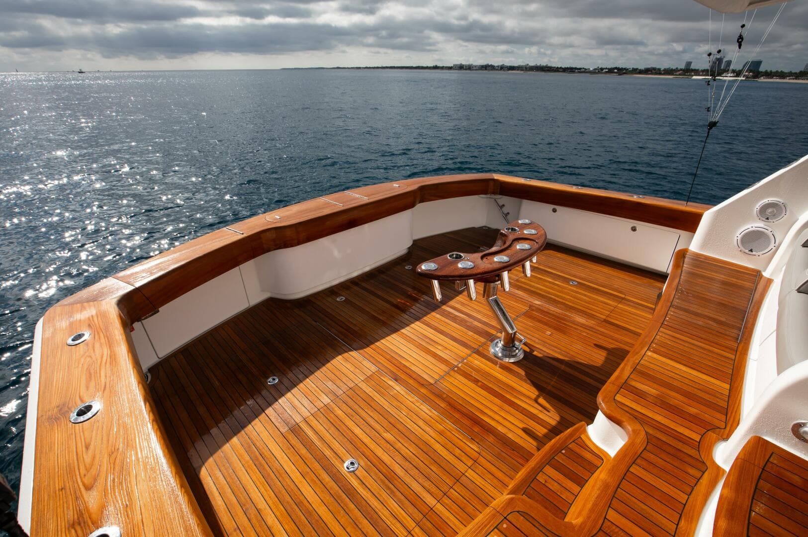 2024 Viking 68 Convertible — photo 35