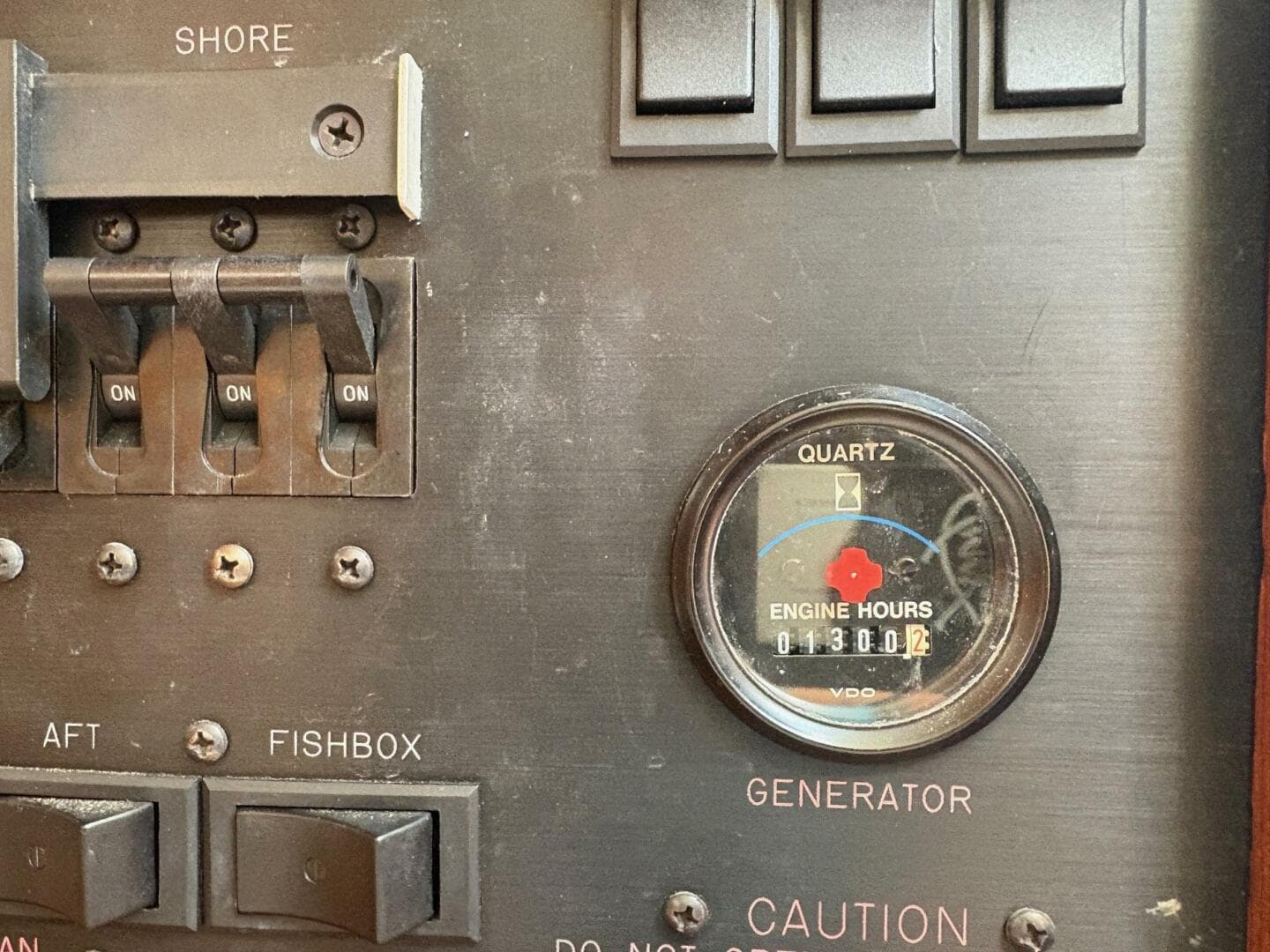 2001 Ocean Yachts 40 Express Bridge — photo 6