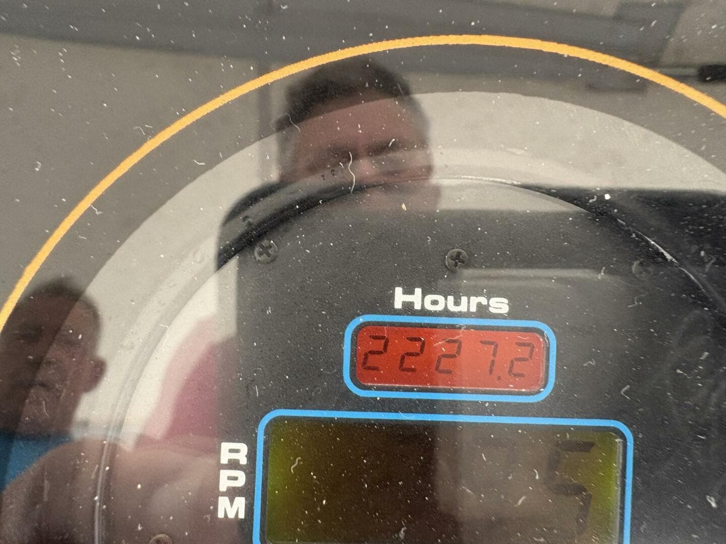 2001 Ocean Yachts 40 Express Bridge — photo 5