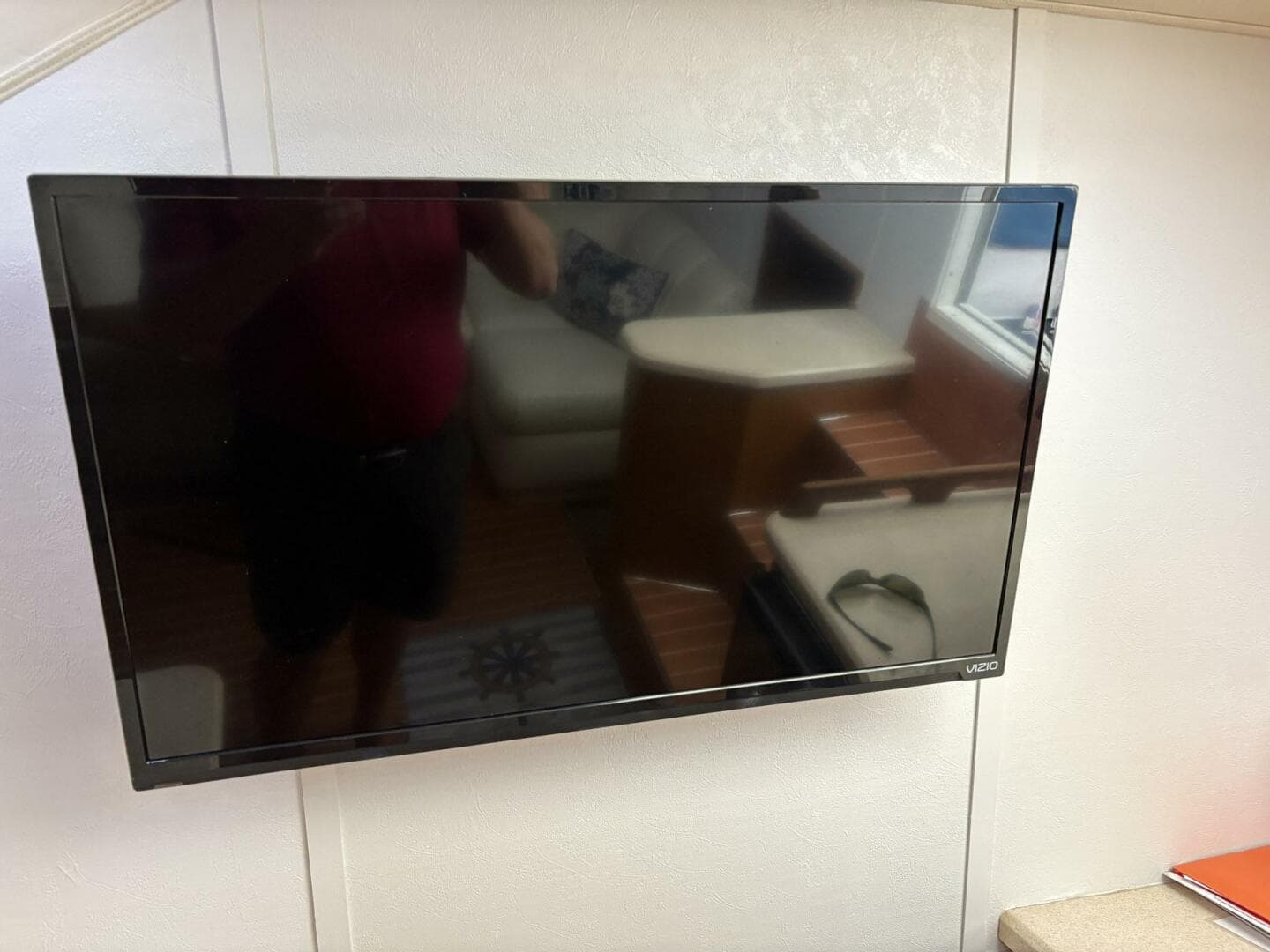 2001 Ocean Yachts 40 Express Bridge — photo 12