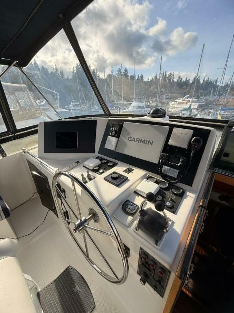 1997 Ocean Alexander 486 Pilothouse — photo 23