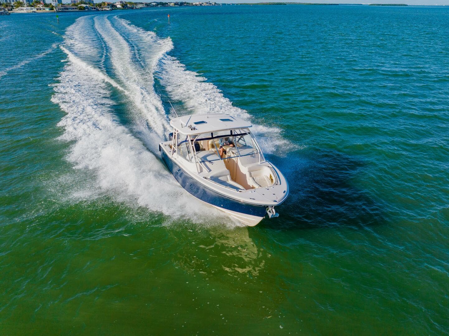 2013 Grady-White 335 Freedom — photo 16