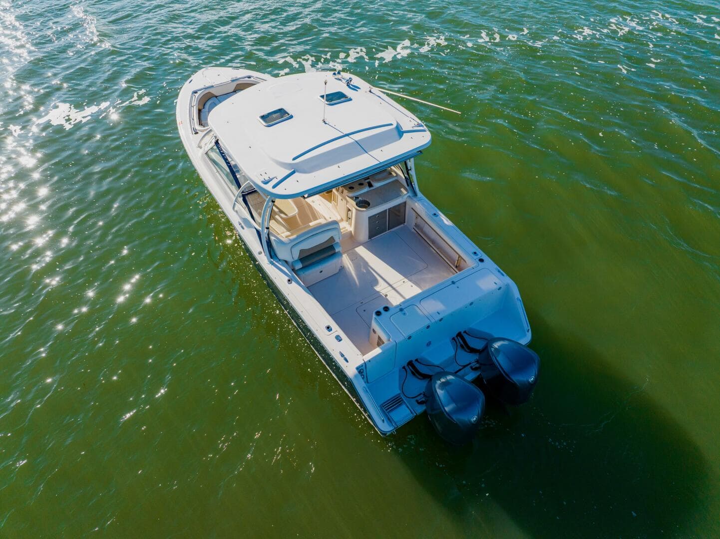 2013 Grady-White 335 Freedom — photo 9