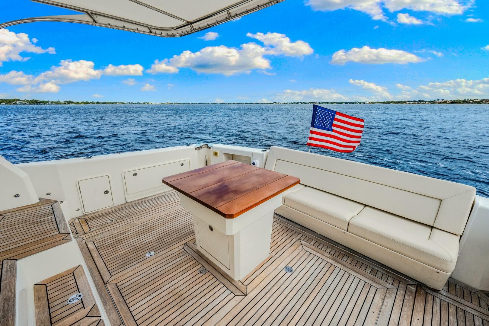 2015 Riviera 565 Suv — photo 46