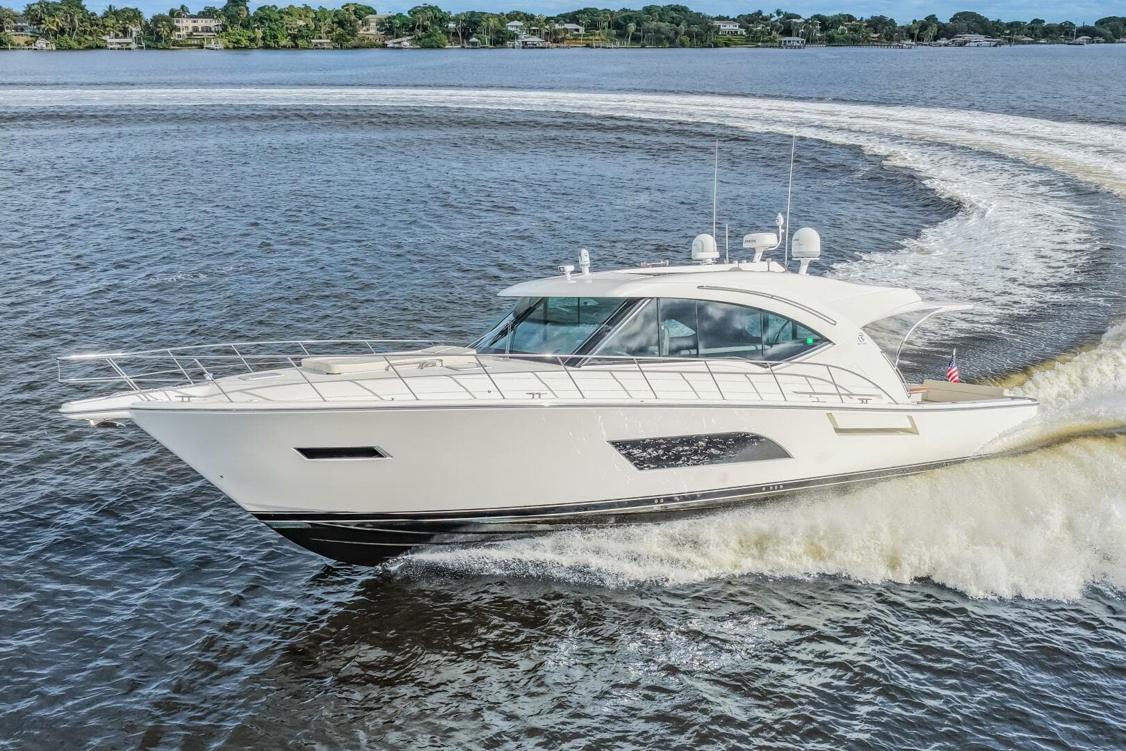 2015 Riviera 565 Suv — photo 32