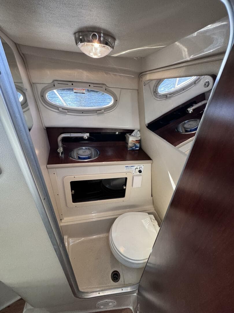 2014 Robalo R265 — photo 55