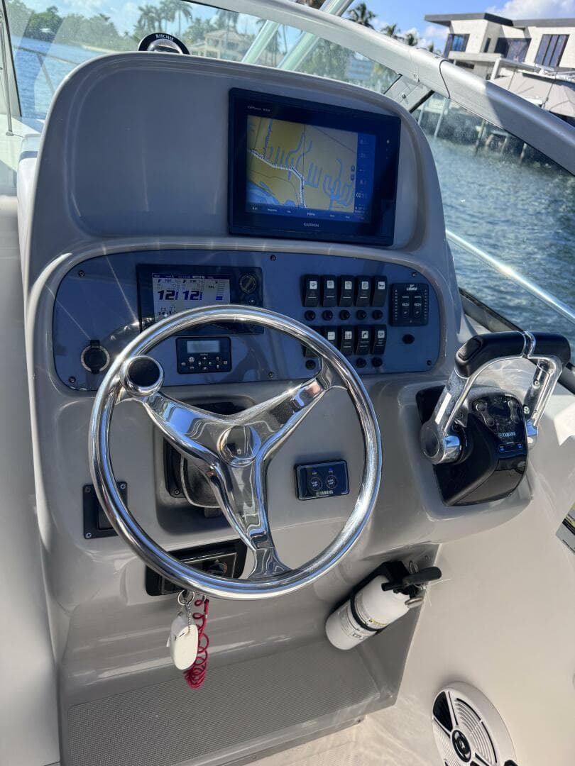 2014 Robalo R265 — photo 38
