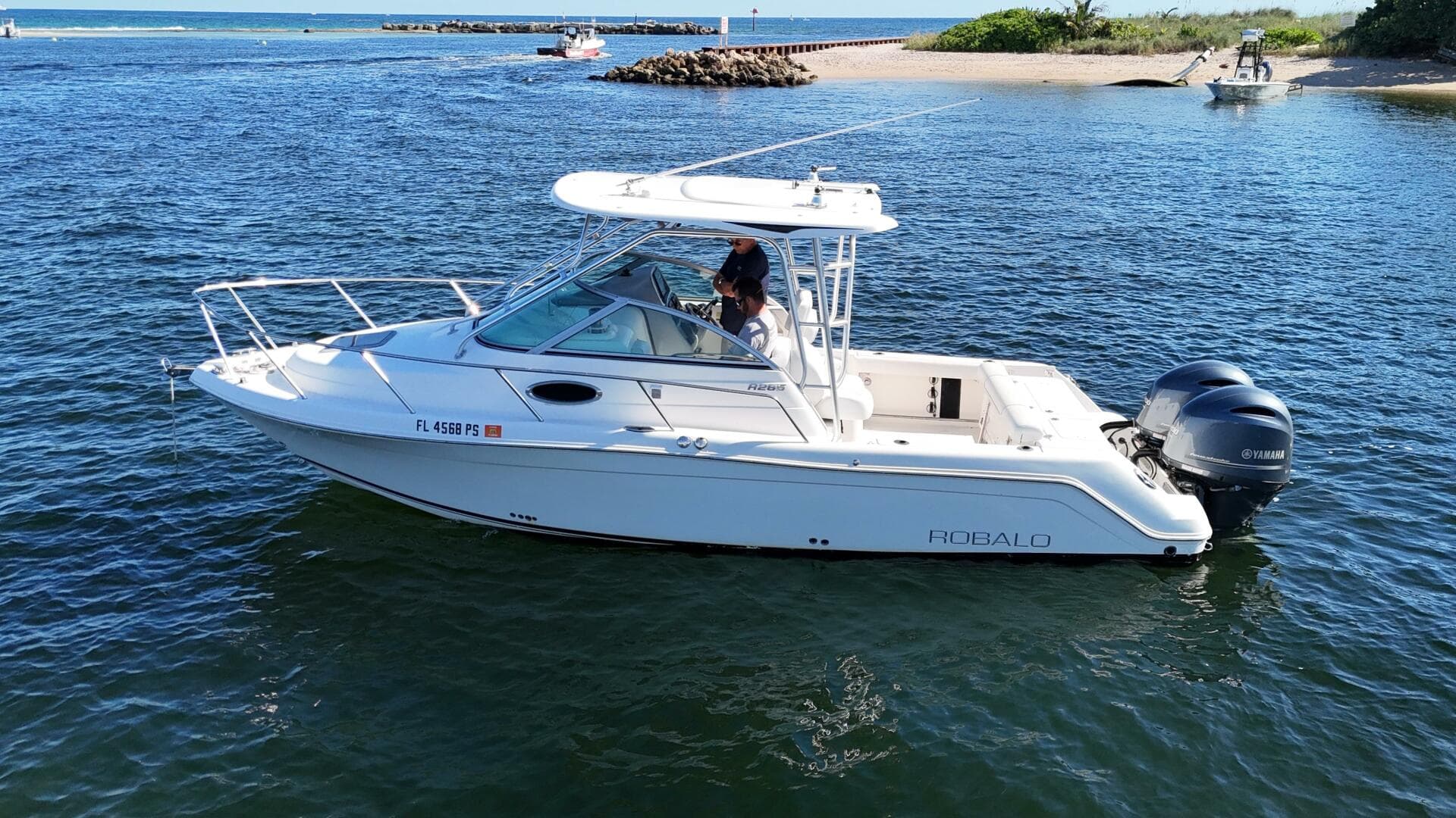 2014 Robalo R265 — photo 3